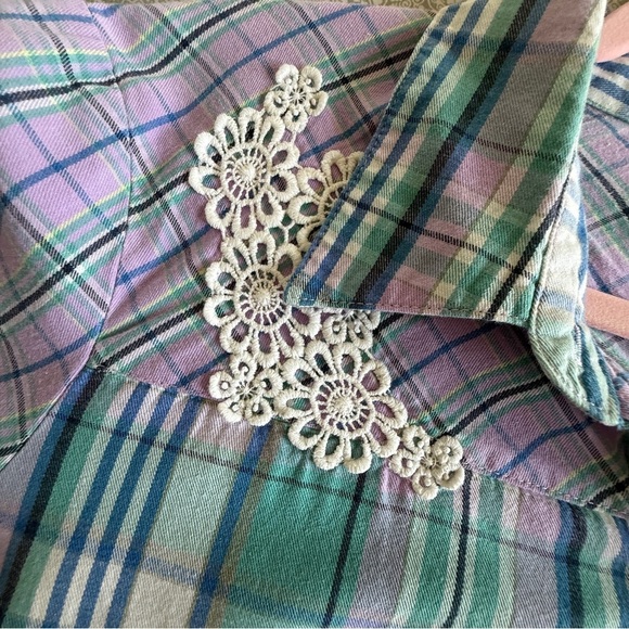 Blair Cotton Pastel Plaid Flannel Shirt with Lace Accent Size L - Picture 4 of 8